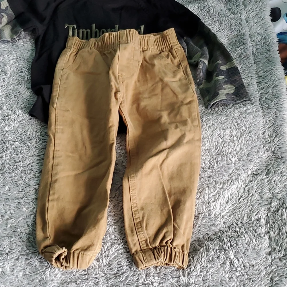 Matching set - Picture 2 of 3